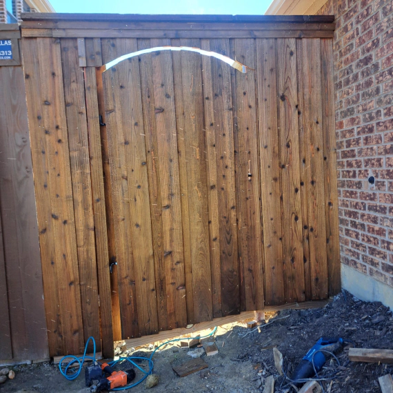 Home Wood Fence Installation