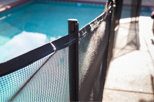 pool fence 1
